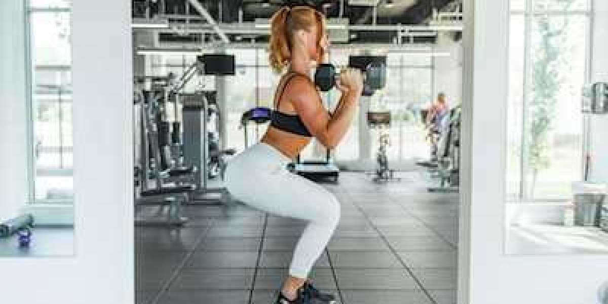 Transform Your Body and Reach Your Goals with FitLynk: Your Ultimate Fitness Hub with Top Tier Personal Trainers and Lea