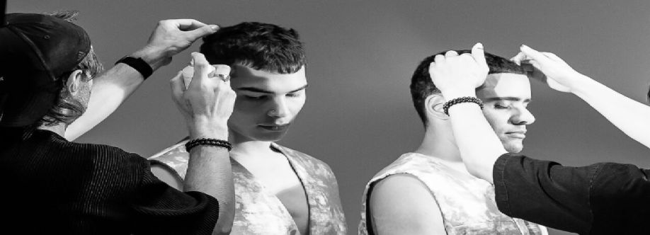 thom Salon cover