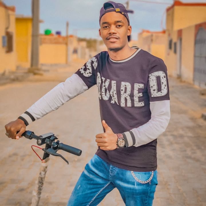 Ãbd Ęrrãhmañę Yø Profile Picture