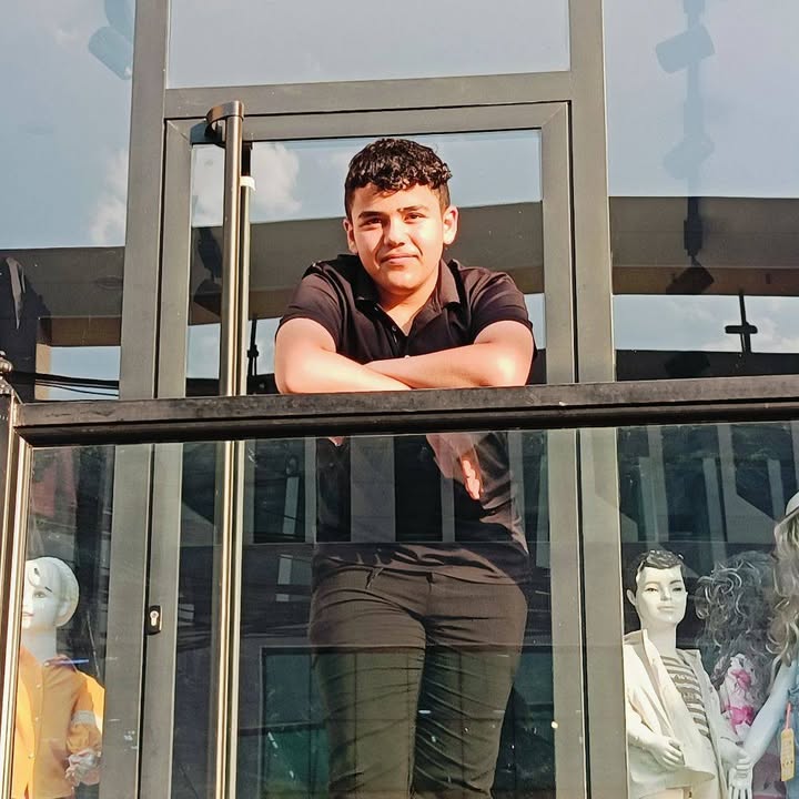 Thanon Manhal Profile Picture