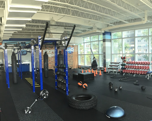 Crunch Fitness - Carolina Profile Picture