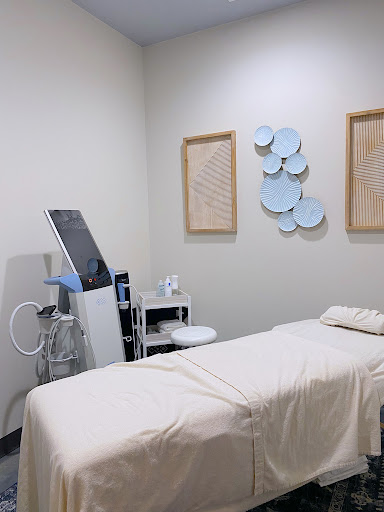 Ascend Aesthetics - South Lincoln Profile Picture