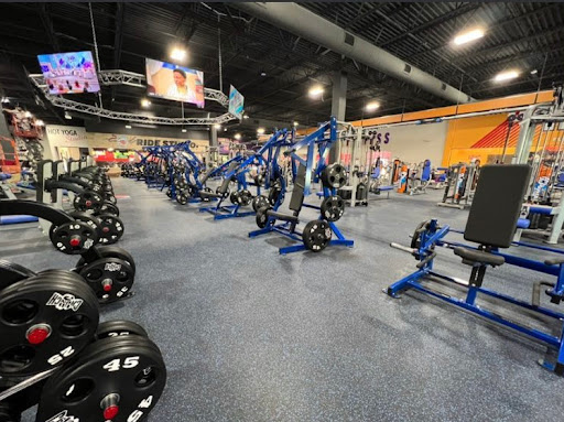 Crunch Fitness - West Cobb Profile Picture