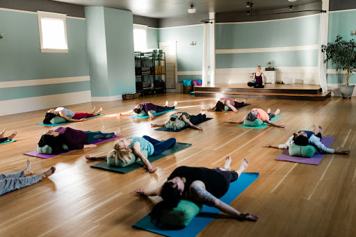 Leela Yoga Studio Profile Picture