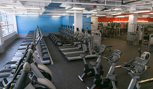 Blink Fitness Woodside Profile Picture