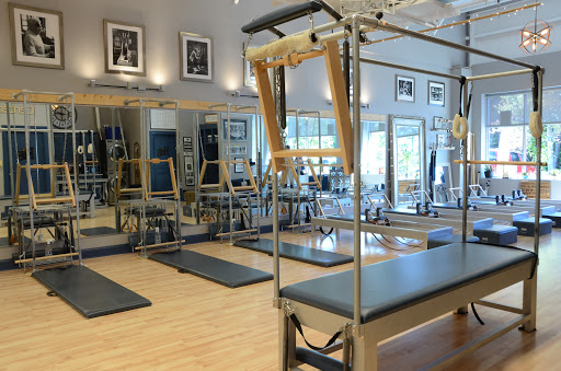 ProperPilates Studio Profile Picture