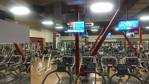 24 Hour Fitness Profile Picture