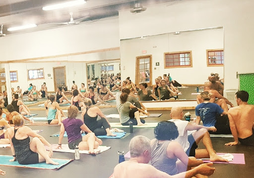 SUNSHINE HOT YOGA Profile Picture