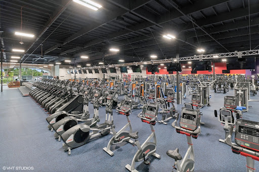 Crunch Fitness - Monrovia Profile Picture
