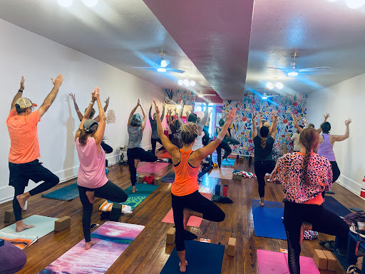 Megan\'s Yoga Tribe Profile Picture