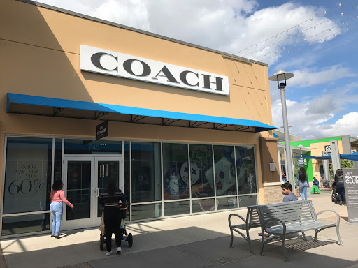 COACH Outlet Profile Picture