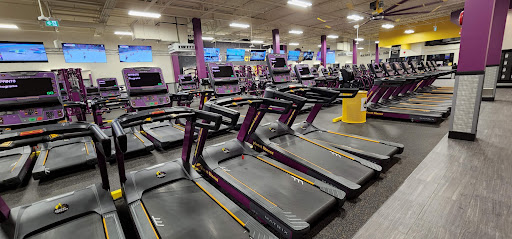 Planet Fitness Profile Picture