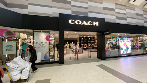 COACH Outlet Profile Picture