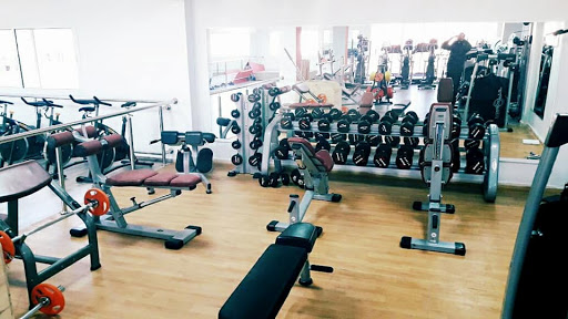 STARS FITNESS & SPA Profile Picture