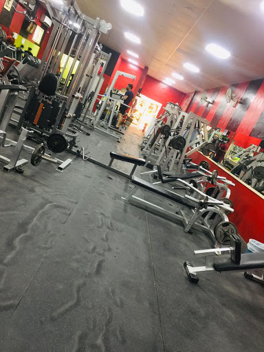 Fitness center bodybuilding Profile Picture