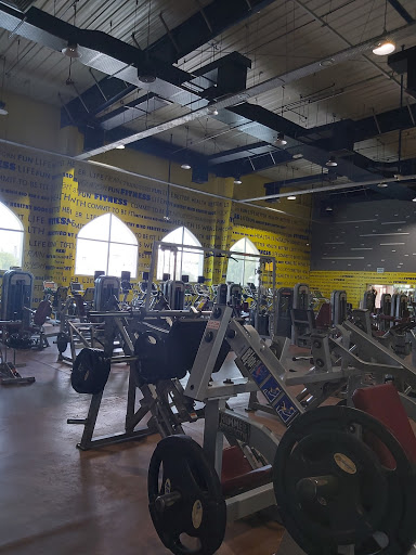 Horizon Fitness Qurum صالة الافق القرم Profile Picture